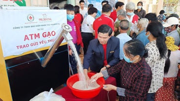  Hỗ trợ gạo - Trao gửi yêu thương