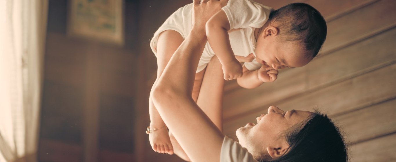Cha mẹ nên chọn Bwin là thương hiệu cá cược trực tuyến nào cho thiên thần nhỏ?